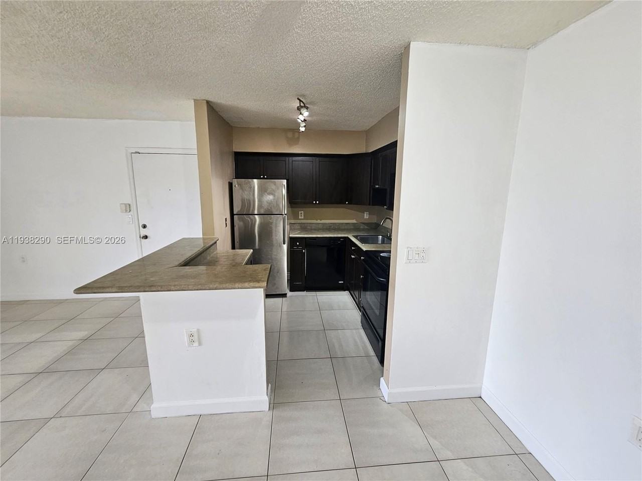 19760 Sw 103rd Ct #102 - Photo 7 of 17