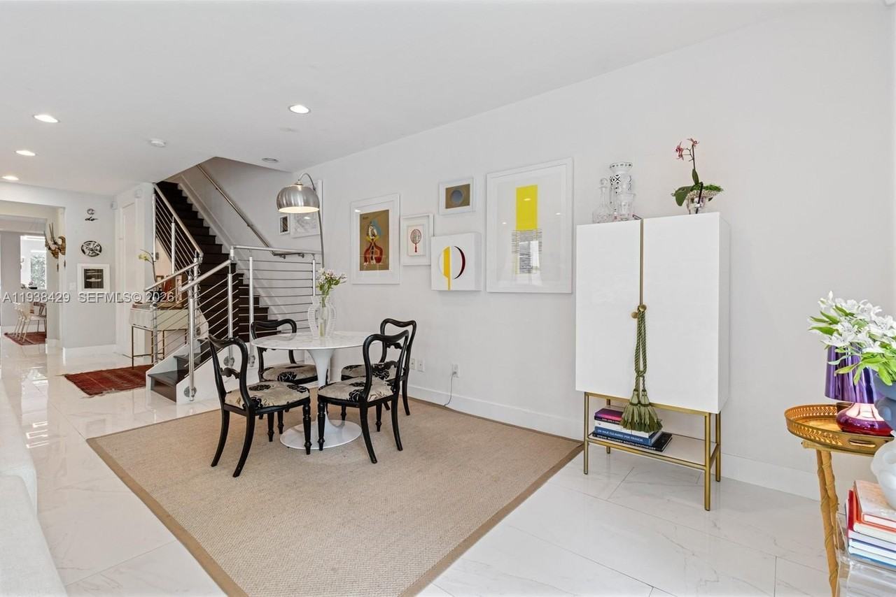 2930 Catalina St #1 - Photo 4 of 35