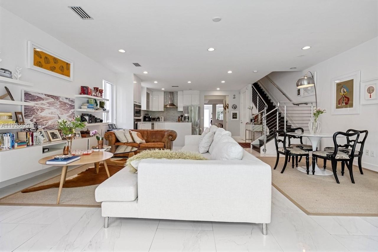 2930 Catalina St #1 - Photo 5 of 35