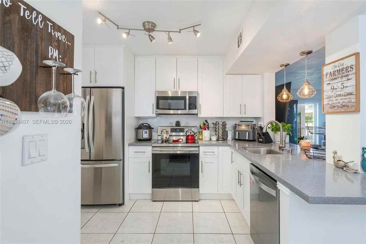 15761 Sw 137th Ave #104 - Photo 2 of 22