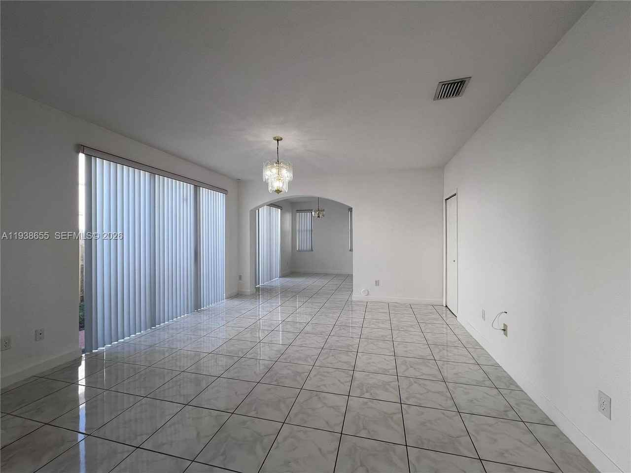 15549 Sw 40th St #303 - Photo 3 of 17