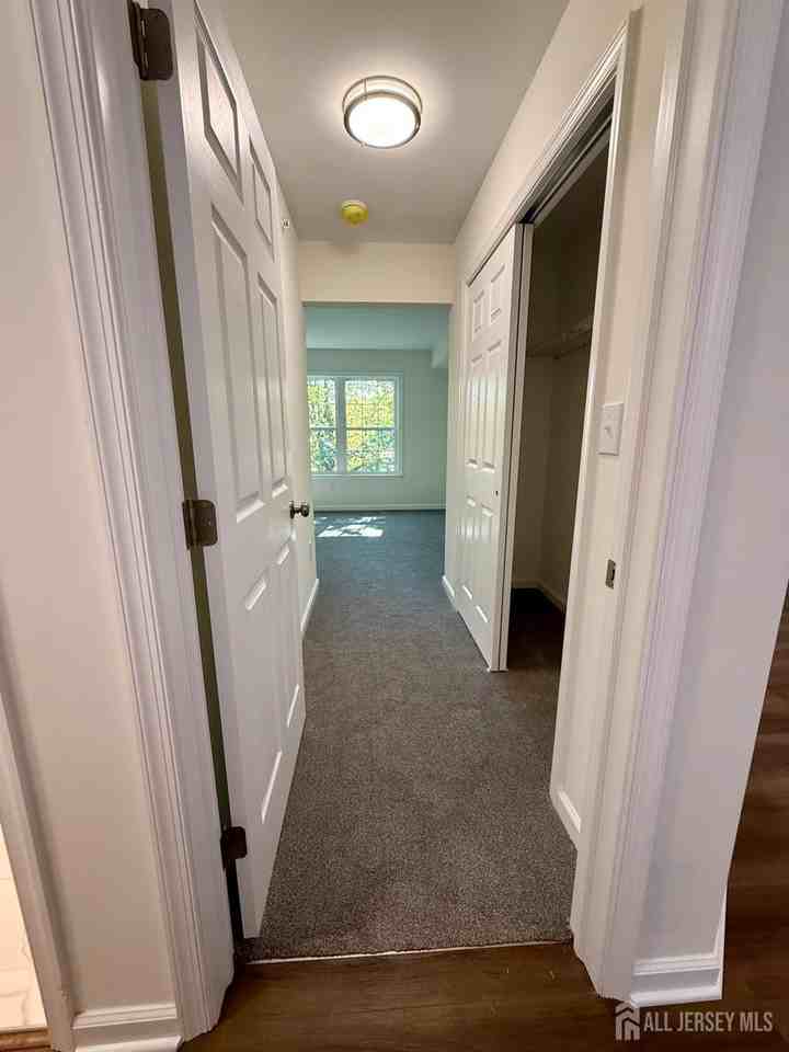 1238 Waterford Dr - Photo 5 of 20