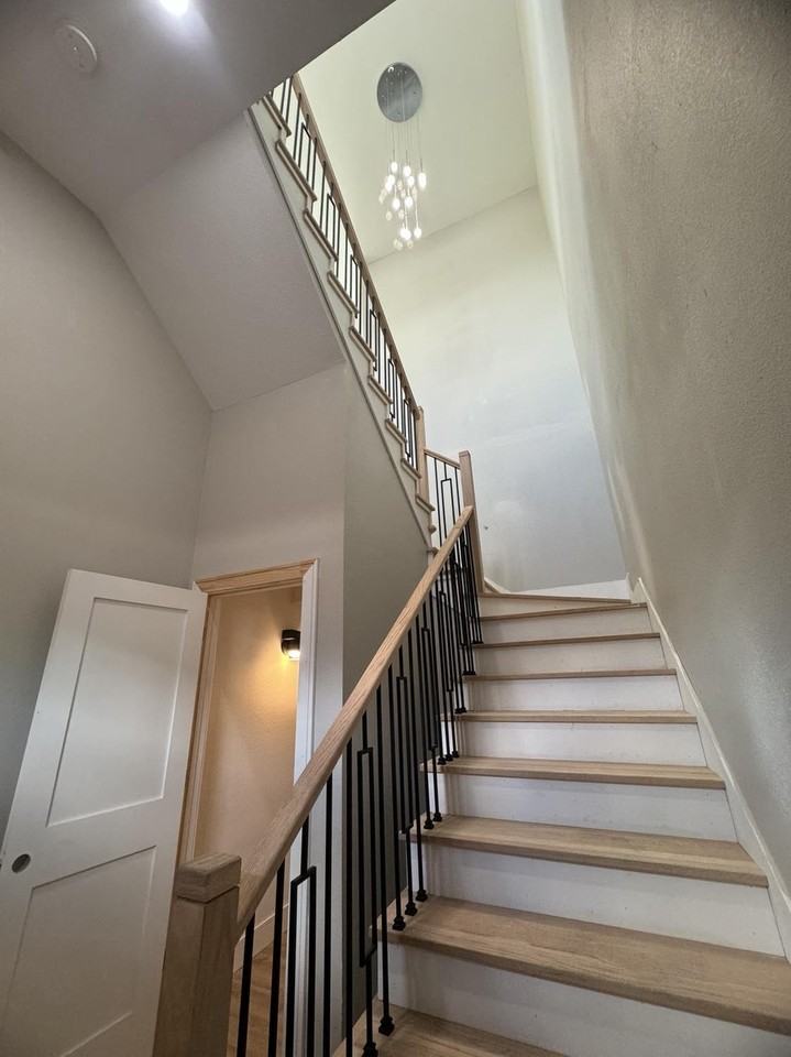 Pederson St - Photo 4 of 15