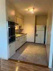 26507 Hillside Ave Apt 3 #3 - Photo 6 of 16