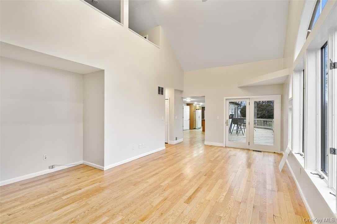 17 Valley Dr - Photo 4 of 20