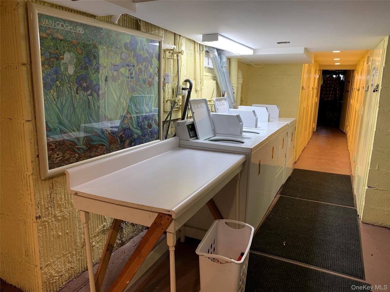 51 Smith St Apt B5 #B5 - Photo 3 of 8