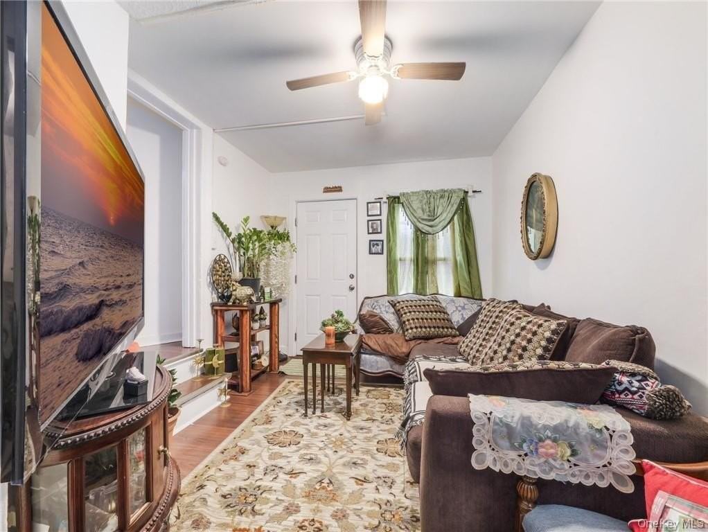 32 Fourth St - Photo 7 of 10