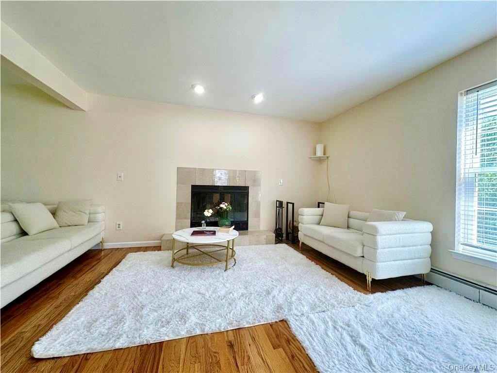 201 Golf Links Rd - Photo 6 of 32