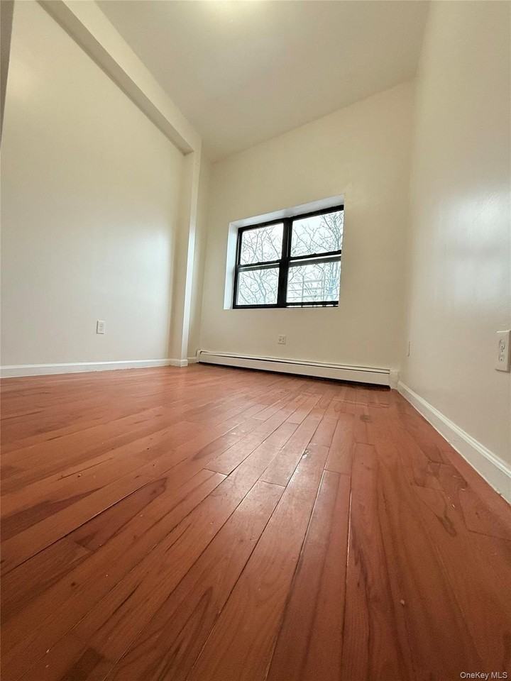 173-6 Jamaica Ave 173 St. Avenue unit: 2Nd #2nd - Photo 2 of 7