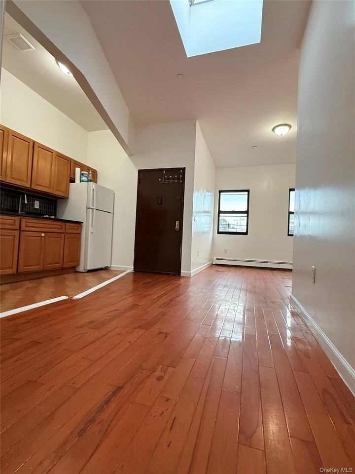 173-6 Jamaica Ave 173 St. Avenue unit: 2Nd #2nd - Photo 6 of 7
