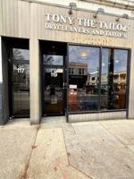 featured image of 117 Plandome Rd Unit 2r #2R