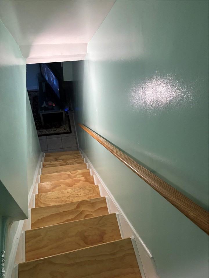 7411 97th Ave - Photo 5 of 11