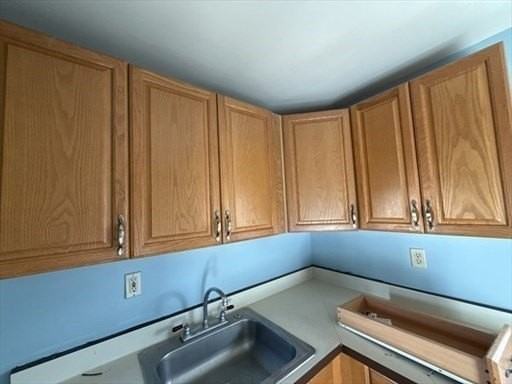 30 Danforth Ave Unit 2 #2 - Photo 4 of 12