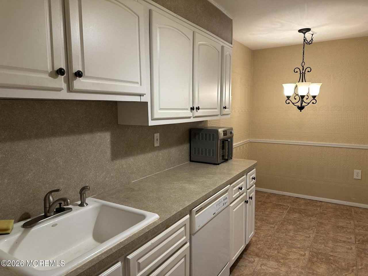 10 Pine Cluster Cir Unit E #E - Photo 3 of 14