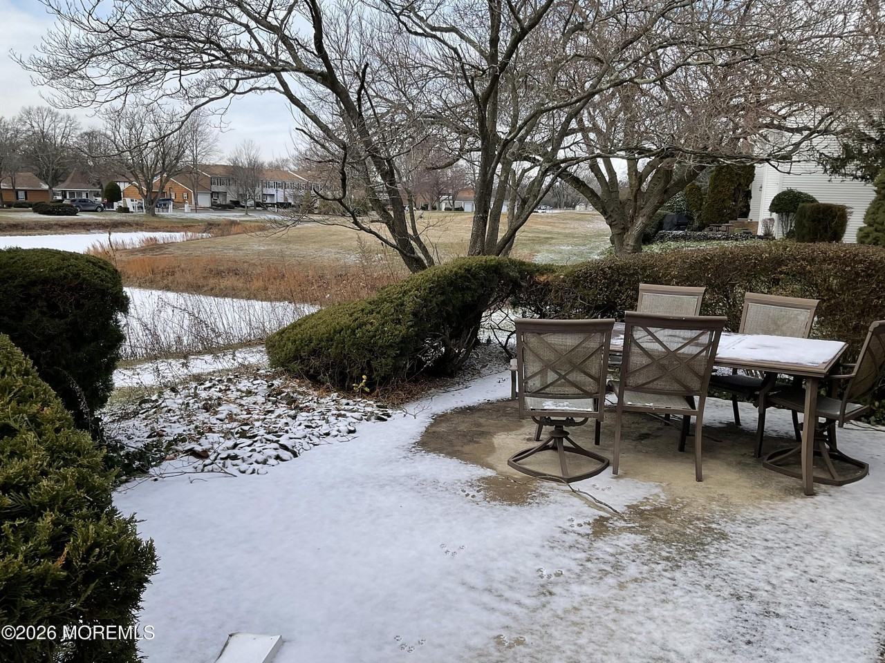 37 Dogwood Dr - Photo 7 of 26