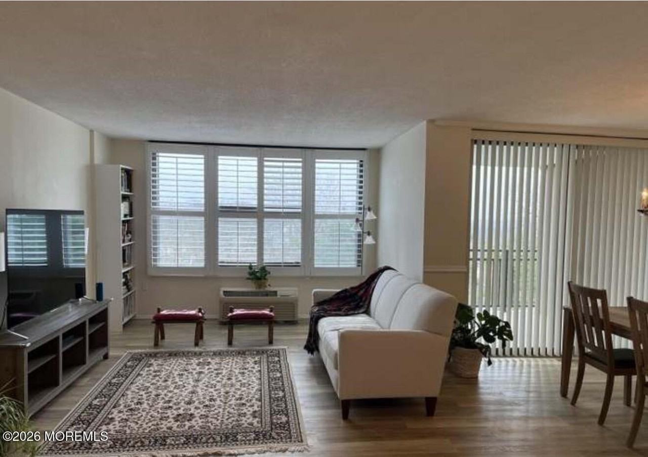 1 Scenic Dr Unit 310 #310 - Photo 4 of 13