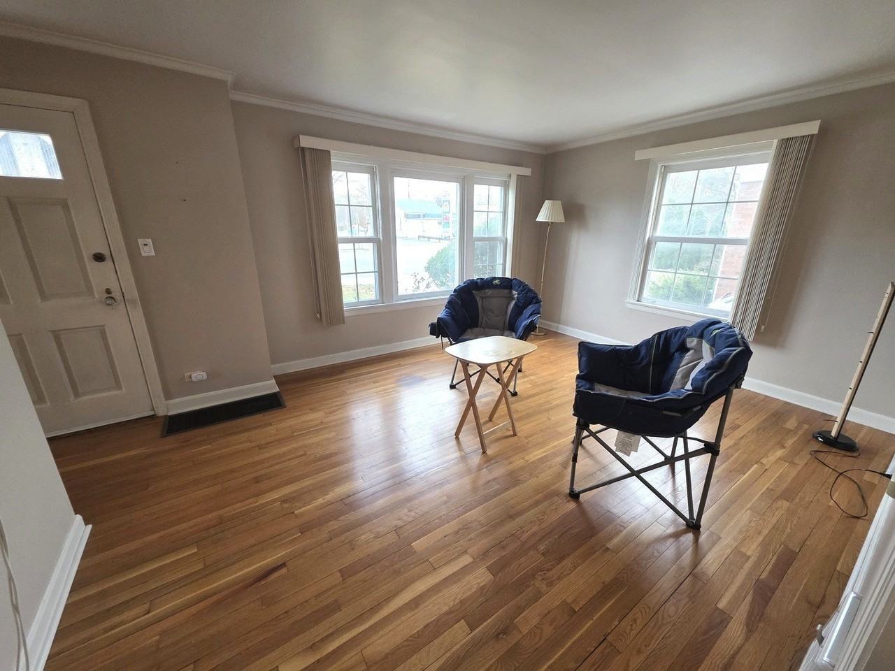 436 S Arlington Heights Rd - Photo 5 of 16