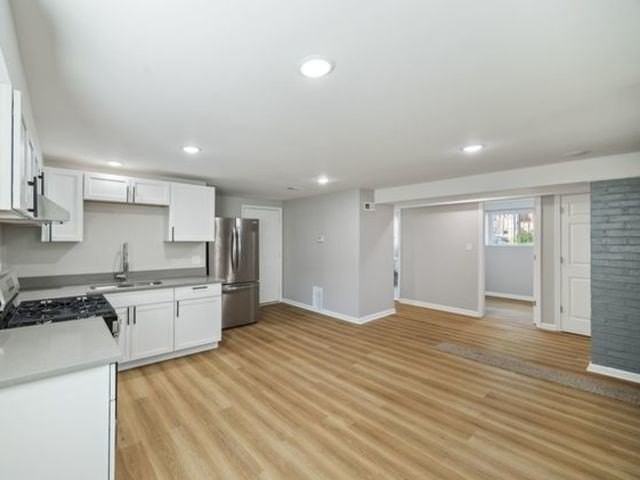 923 W 85th St Unit G #G - Photo 5 of 11