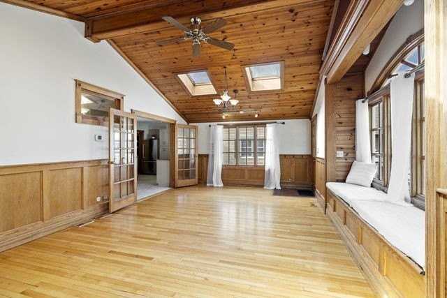 438 S Wright St - Photo 7 of 26