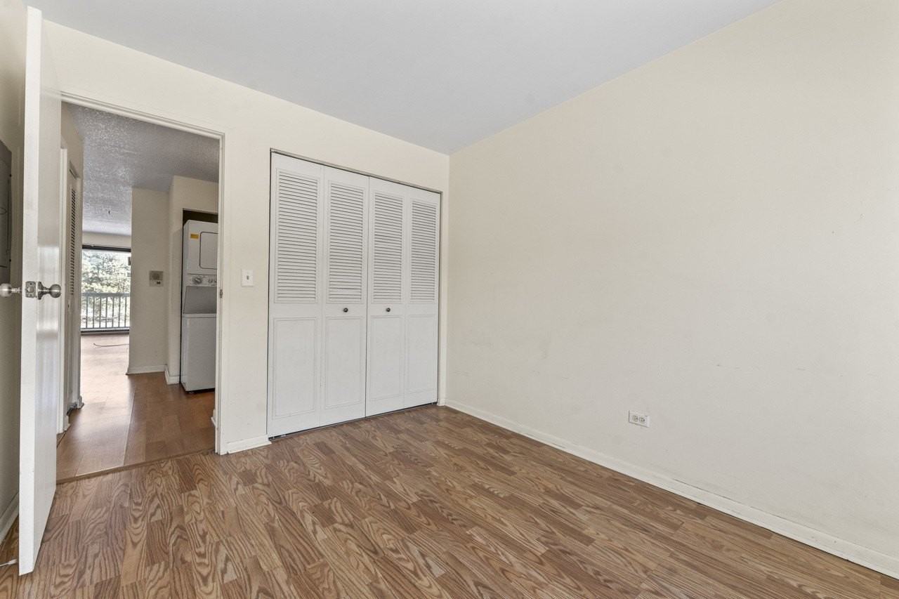 225 Gregory St Unit 6 #6 - Photo 4 of 21