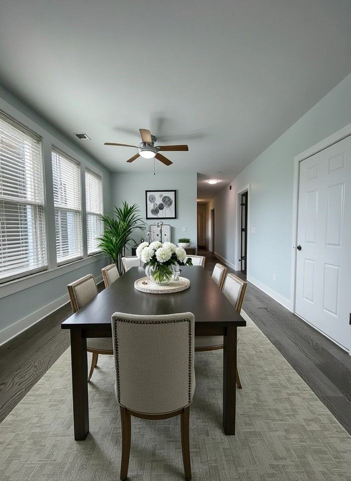 2416 N Springfield Ave Unit 2 #2 - Photo 3 of 9