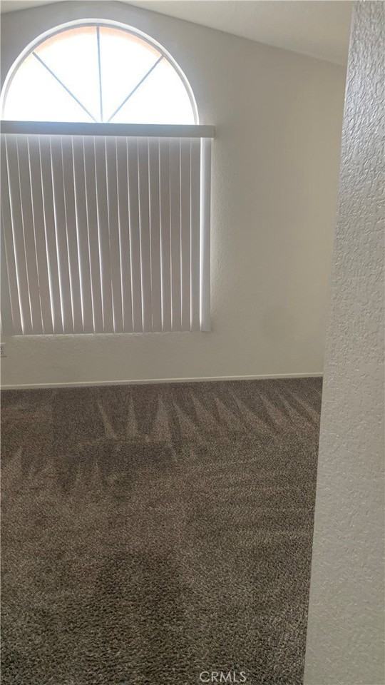 6816 Ventura Ct - Photo 5 of 10