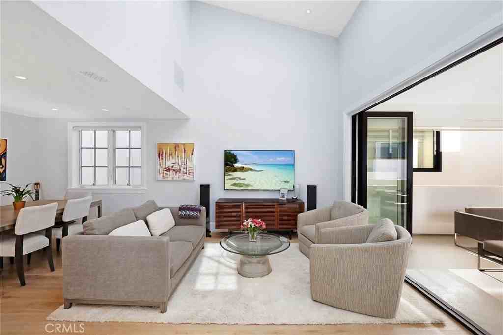 715 Marigold Ave - Photo 7 of 40