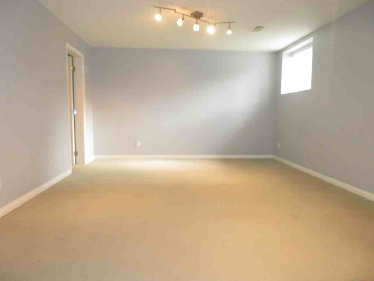 5070 223 Street #BSMT - Photo 4 of 5