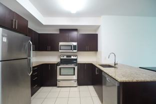 242 Rideau St #2102 - Photo 1 of 1