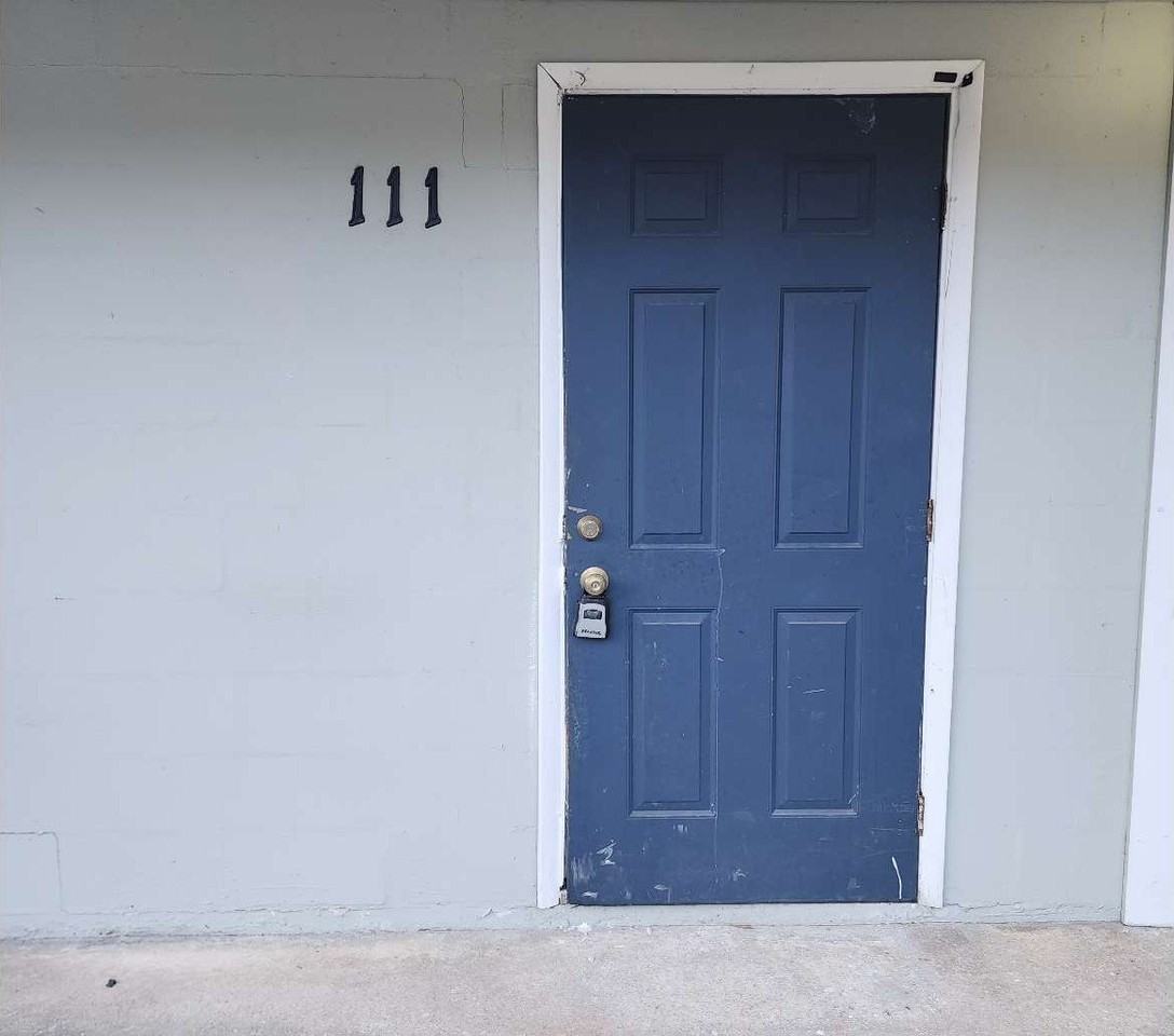 4826 S Us Highway 441