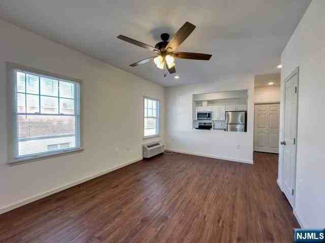 103 Johnson Ave - Photo 6 of 13