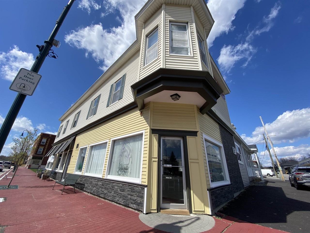 4 Martin St #4 - Photo 4 of 35