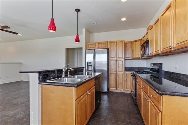 501 Live Oak St - Photo 7 of 15