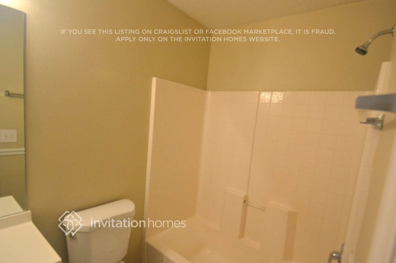 2560 Millwood Ave - Photo 5 of 8