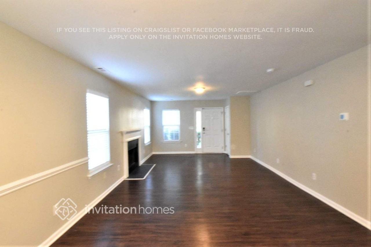 1134 Delander Ln - Photo 2 of 17