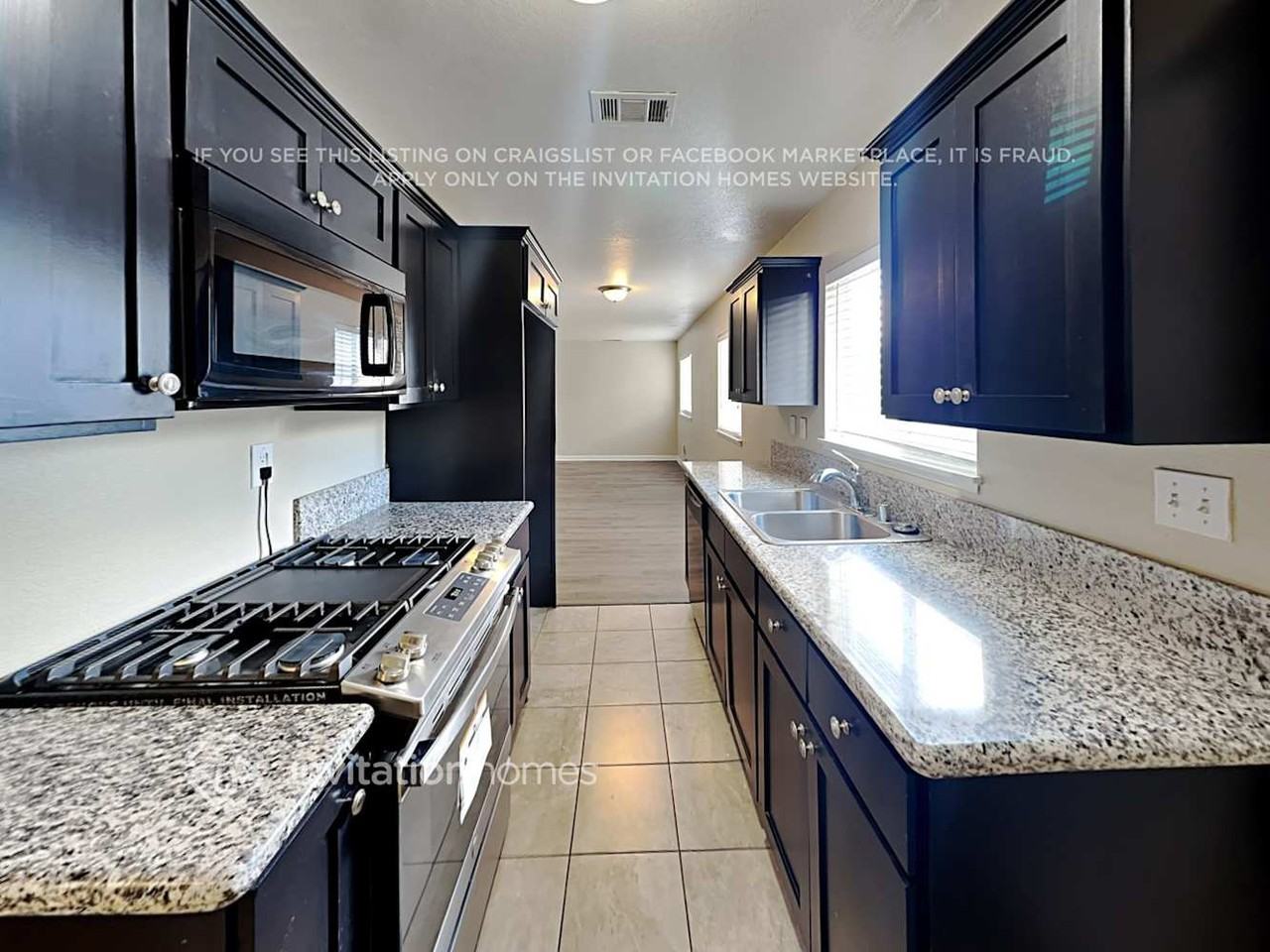 1432 Calhoun St - Photo 6 of 18