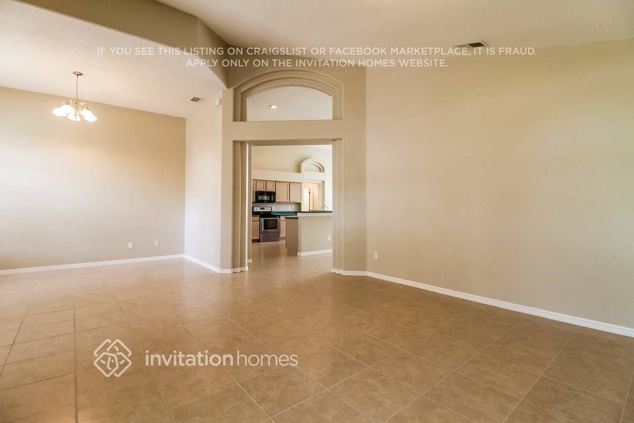 10967 Dearden Cir - Photo 6 of 18