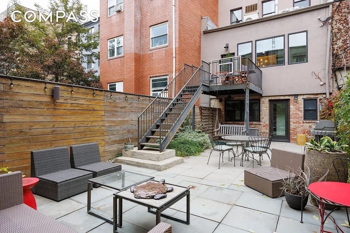 158 President St #1 - Photo 5 of 9