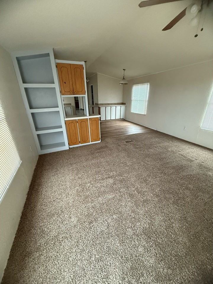 6181 W Mulberry St - Photo 3 of 11