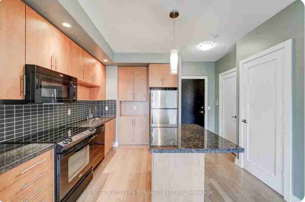 Homewood Ave - Photo 2 of 12