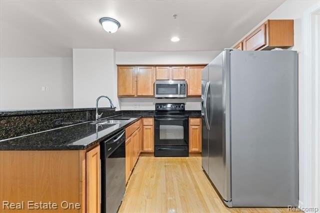 1084 Faulkner - Photo 7 of 28