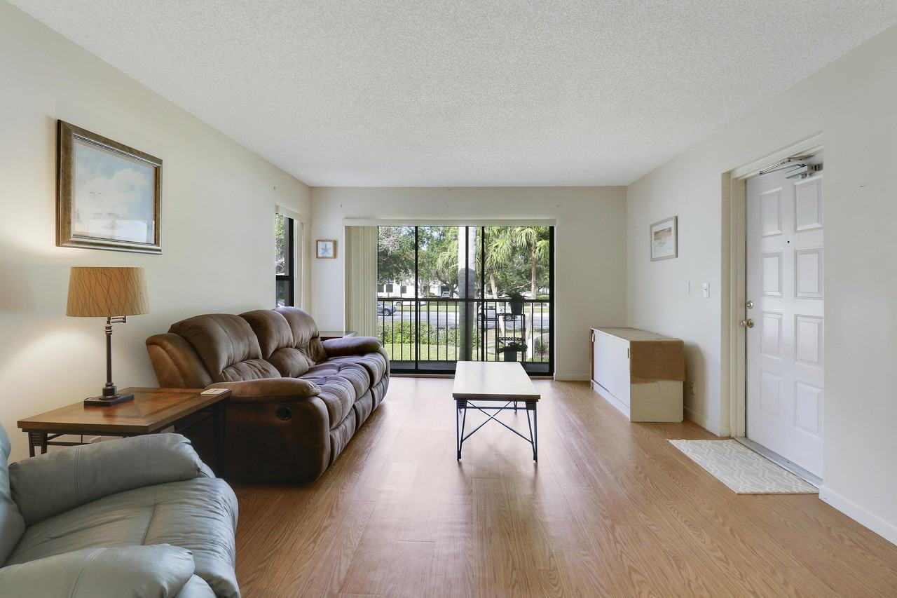 2703 Sw Matheson Ave #116G2 - Photo 3 of 25