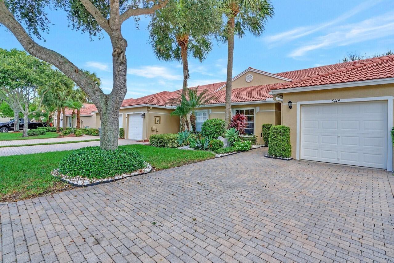 5149 Toscana Trl - Photo 2 of 48