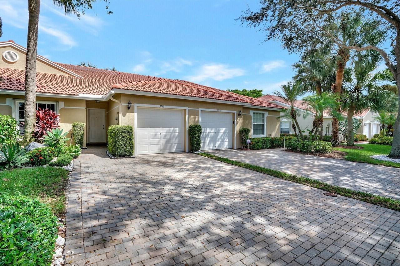 5149 Toscana Trl - Photo 3 of 48