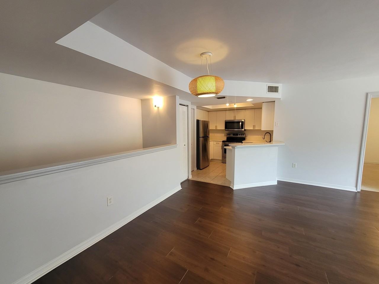 4163 N Haverhill Rd #1204 - Photo 4 of 10