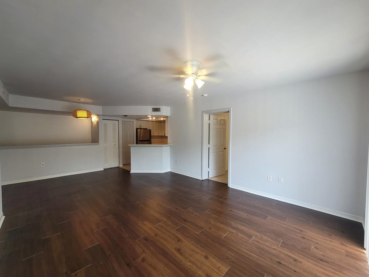 4163 N Haverhill Rd #1204 - Photo 7 of 10