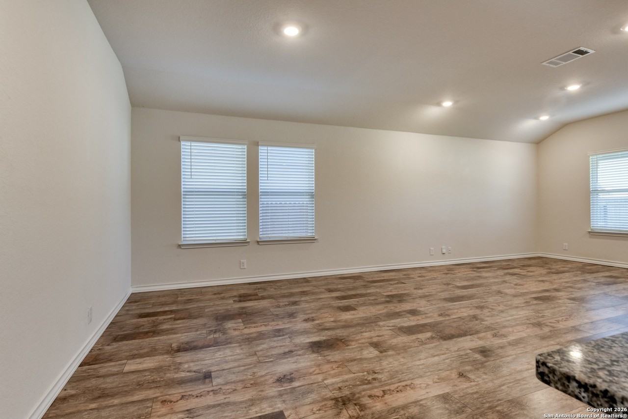 5563 Stormie Keep - Photo 6 of 26