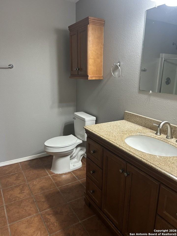 104 Michelle Ln - Photo 7 of 10