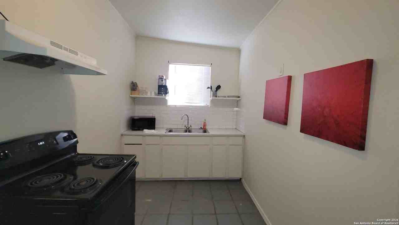 128 Saint Francis Ave Unit 3 #3 - Photo 6 of 12