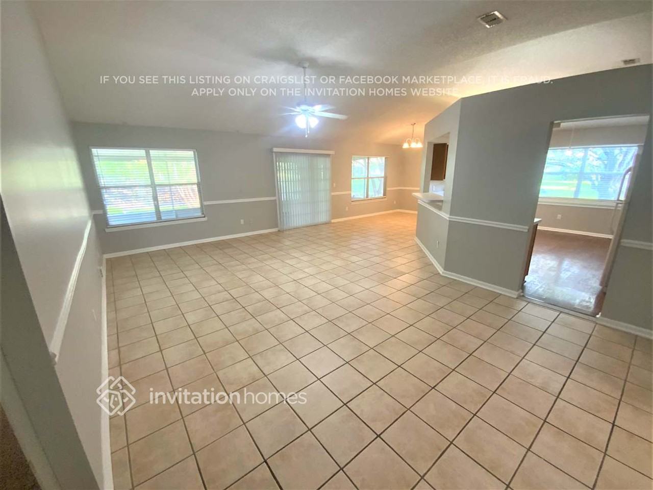 5666 Plum Hollow Dr W - Photo 6 of 20